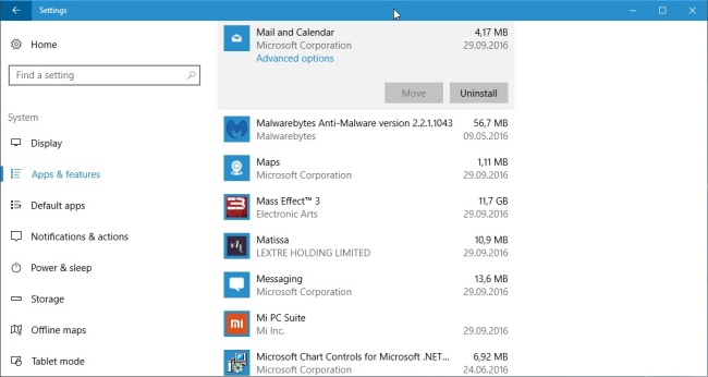 Disinstallare le app di sistema in Windows 10