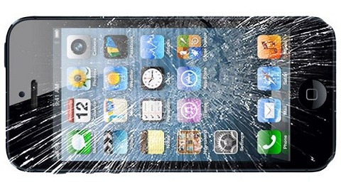 Apple, uno sconto anche a chi consegna iPhone danneggiati