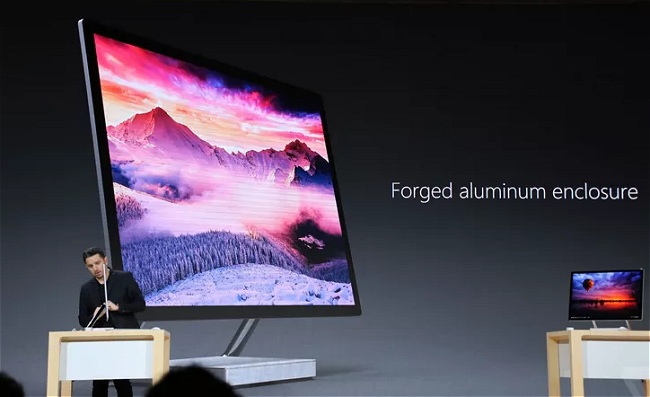 Ecco i nuovi Surface Book i7 e Surface Studio di Microsoft
