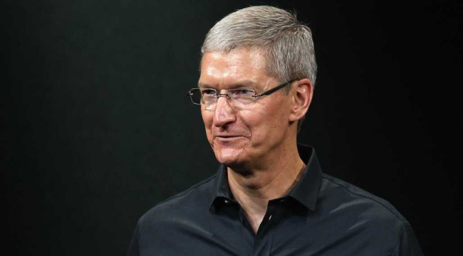 Apple si oppone al governo USA: non forzerà l'iPhone degli attentatori di San Bernardino