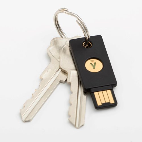 Chiave Di Sicurezza Pro FIDO2 MB000493 – Autenticazione A Due Fattori, NFC, Doppia USB A E C, Nera. Nuova.