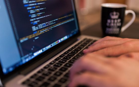 Win32: cosa significa. Quali sono le differenze con Windows App, UWP, WPF e WinForms