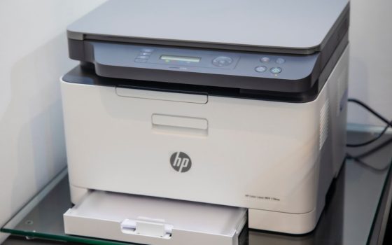 HP blocca le stampanti che usano cartucce non originali, anche quelle vecchie. Si chiama sicurezza dinamica