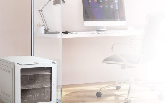 QNAP TS-855eU, arrivano i NAS con profondità ridotta per il montaggio su rack