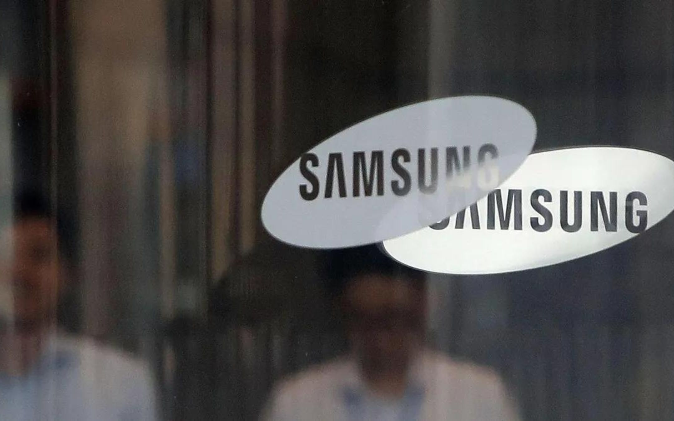 Samsung lancerà a breve il suo chatbot basato su LMM