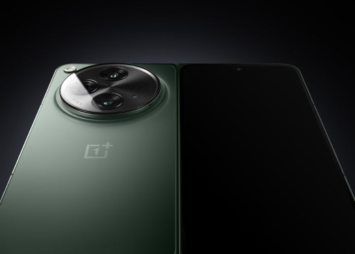 OnePlus Open pieghevole presentazione ufficiale immagini foto specifiche tecniche