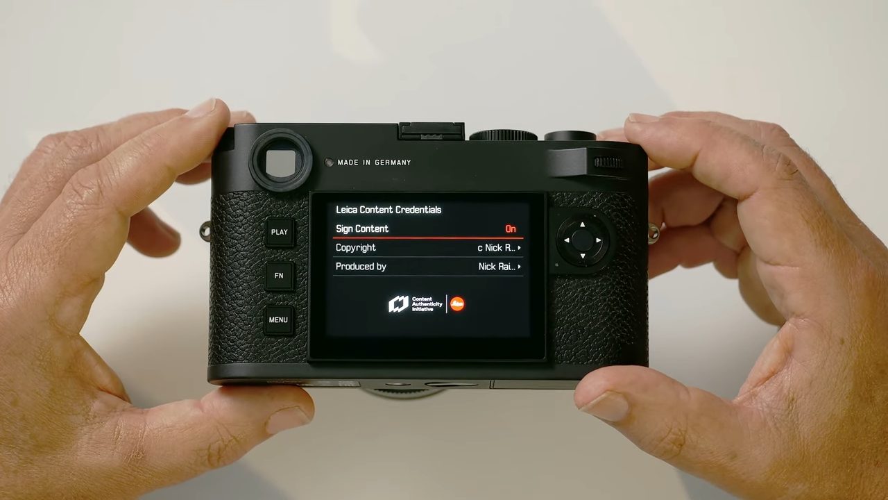 Content Credentials: fotocamera Leica