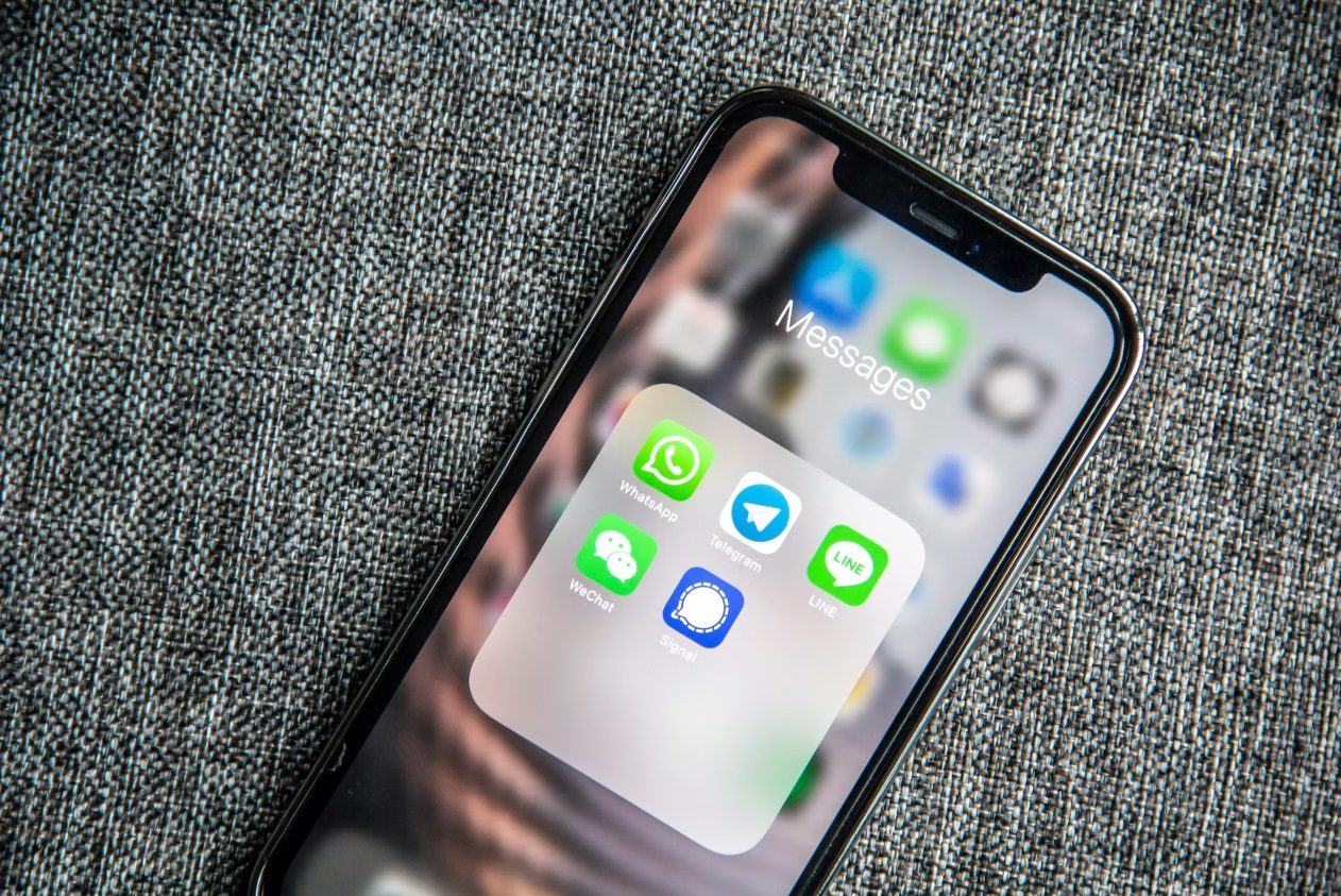 WhatsApp - App di messaggistica su iPhone