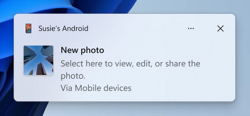 Messaggio nuove foto screenshot Android su Windows 11