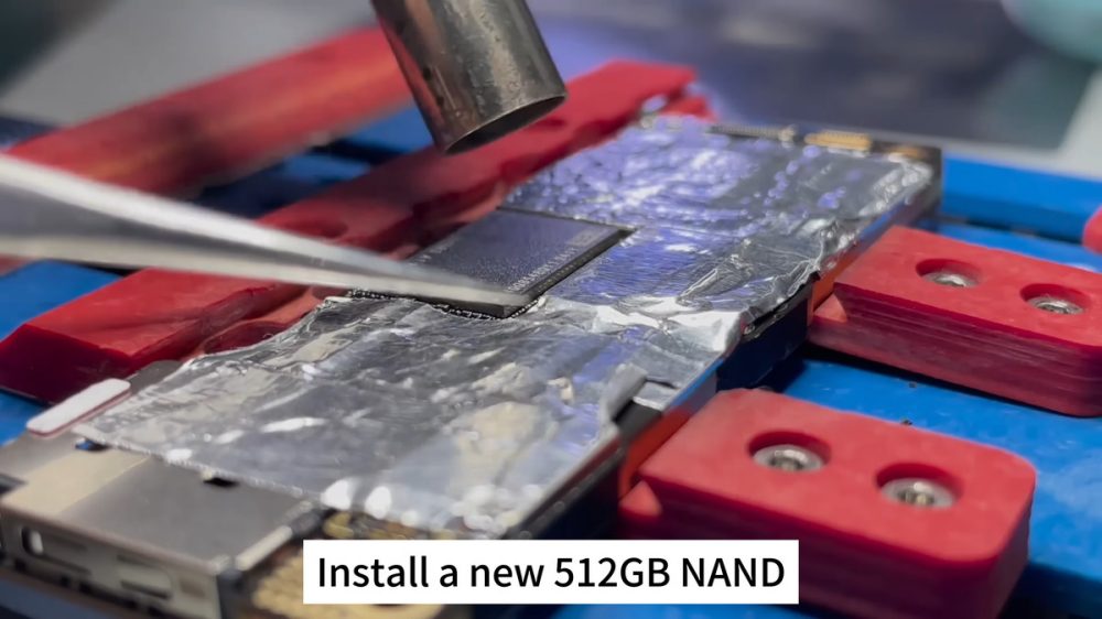 Installazione nuovo chip memoria 512 GB iPhone