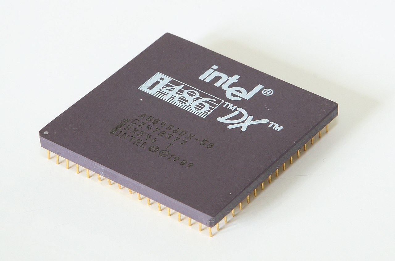 Fine di un’era: il kernel Linux dice addio ai processori Intel 486