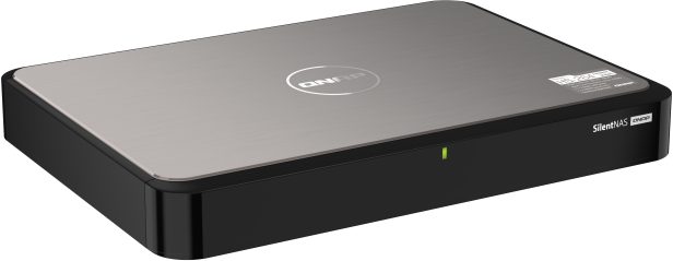 NAS compatto con funzionalità multimediali: QNAP HS-264. Porte 2,5 GbE, 4K HDMI e transcodifica
