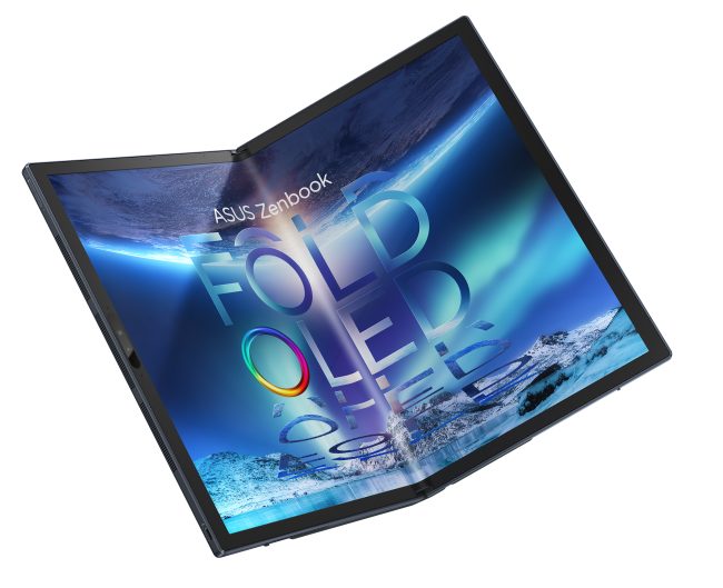 ASUS Zenbook 17 Fold OLED, un pieghevole che risulta davvero versatile