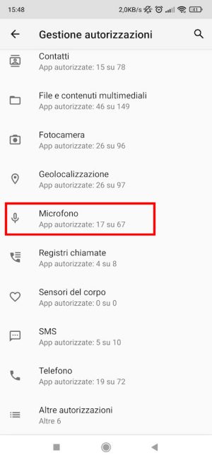 Come sapere quali app utilizzano il microfono in Android. Il problema non è solo questo