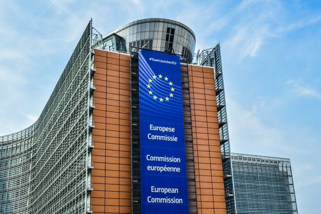 Dopo la denuncia di Spotify contro Apple, la Commissione Europea avrebbe aperto un fascicolo