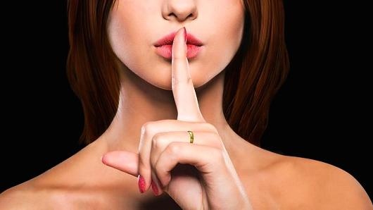 I fedifraghi di Ashley Madison hanno nome e cognome