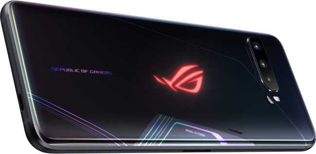 ASUS presenta il suo smartphone ROG Phone 3: Snapdragon 865+, display a 144 Hz