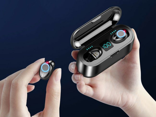 F9 auricolare Bluetooth 5.0: funzionalità e comodità a soli 11,99 euro