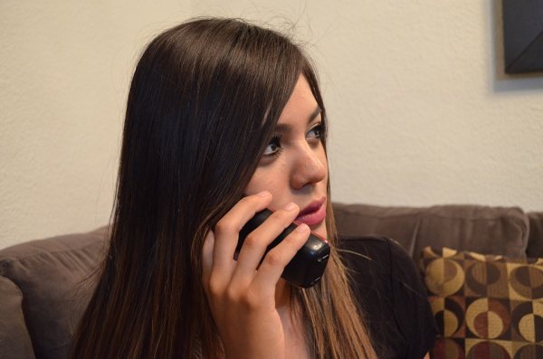 Call center aggressivi e fuorilegge: come bloccare le chiamate indesiderate