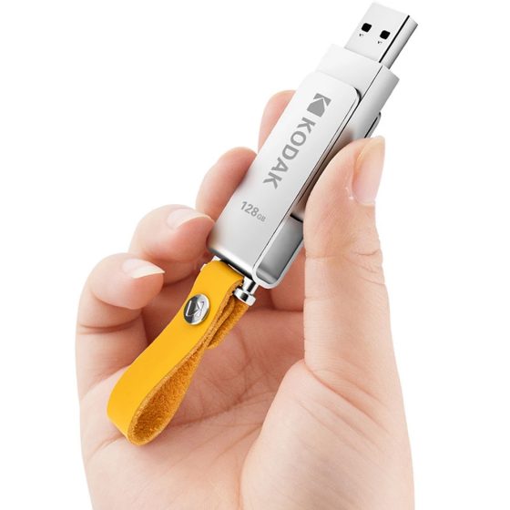 Kodak: scheda micro SD da 256 GB e chiavetta USB da 128 GB in offerta