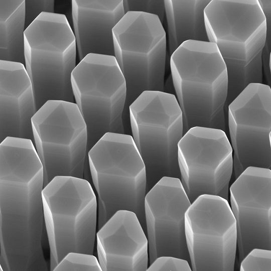 Chip fotonici: cosa sono e come cambieranno l'informatica