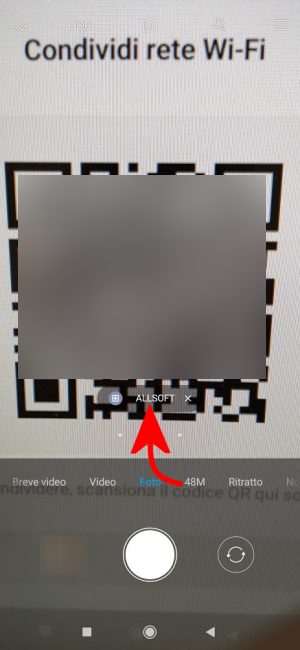 Come condividere password WiFi su Android 10