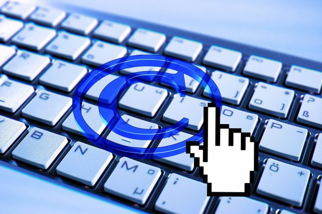 Incredibile, un documento della Commissione Europea rivela una lista di siti pirata