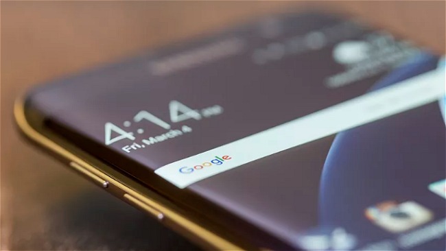 Galaxy S8, assistente digitale Bixby attivabile da pulsante
