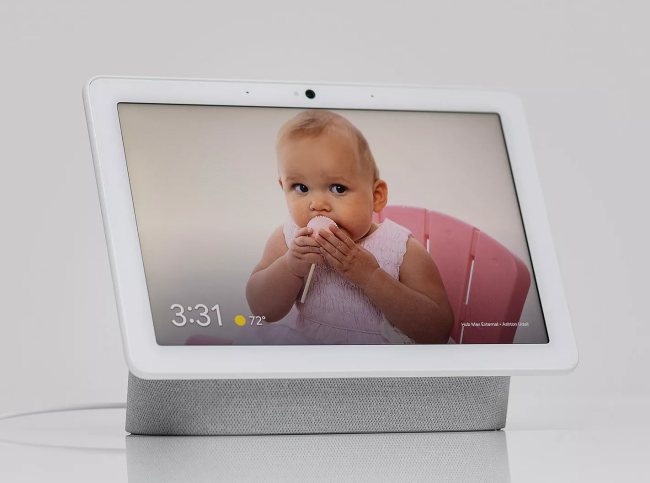 Google Nest Hub Max, nuovo display smart con videocamera e speaker incorporati