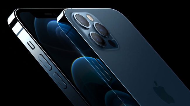 Apple presenta quattro nuovi iPhone 12: specifiche e prezzi