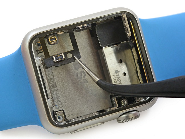 Apple Watch: ecco com'è fatto