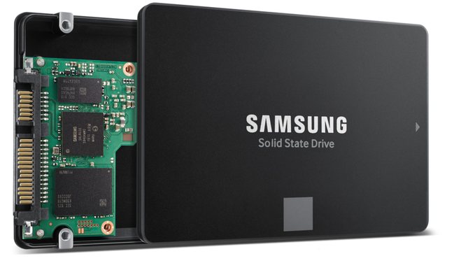 Samsung: ecco le memorie V-NAND di sesta generazione. Più capienti, veloci e meno costose