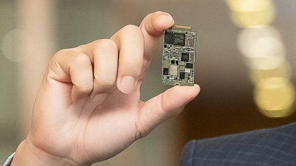 Portatili con modem 5G e Windows: collaborazione tra Intel e MediaTek