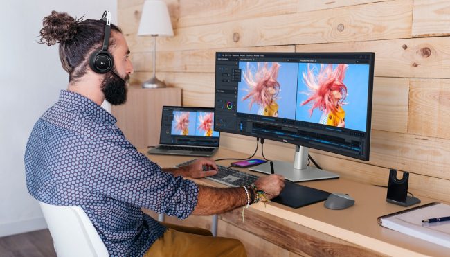 Monitor Dell UltraSharp e Alienware: frequenza di refresh, accuratezza cromatica e versatilità
