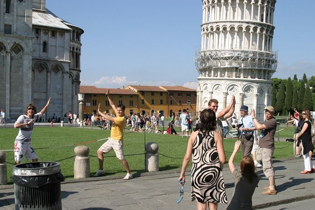 Monument Mode elimina gli sconosciuti dalle foto