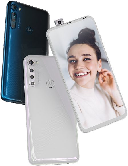 Motorola lancia One Fusion+, smartphone con ampio schermo e fotocamera pop-up