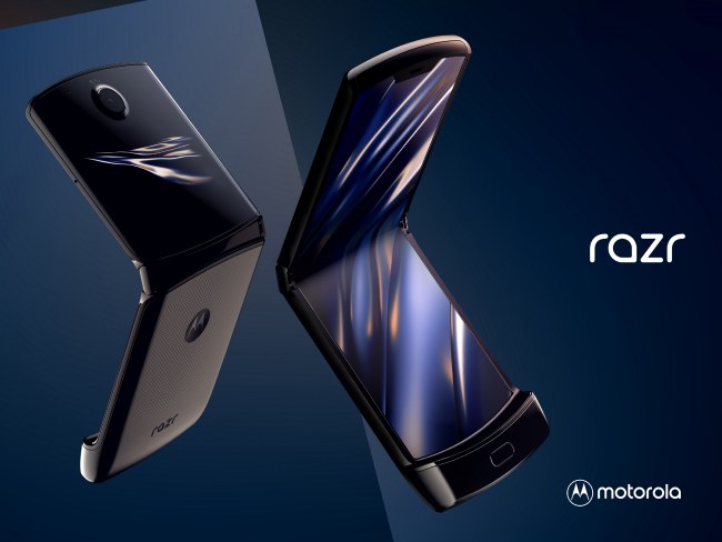 Il nuovo Motorola RAZR ha un display pieghevole da 6,2 pollici
