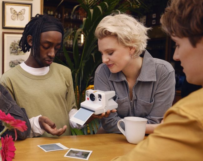 Polaroid Now, il ritorno della macchina fotografica istantanea