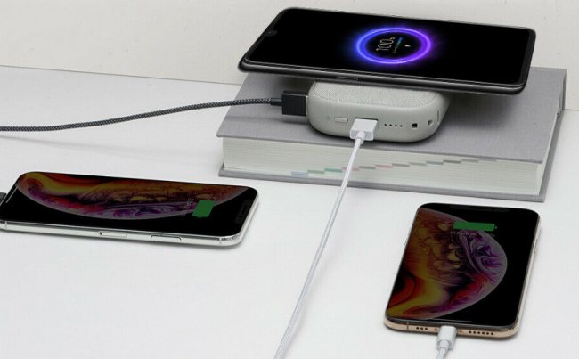 Power bank Xiaomi da 10.000 mAh con funzionalità di ricarica wireless Qi a 24 euro