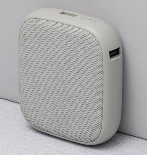 Power bank Xiaomi da 10.000 mAh con funzionalità di ricarica wireless Qi a 24 euro