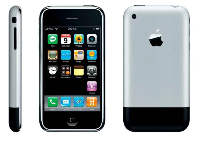 Il primo iPhone della storia nasceva 16 anni fa: l'inizio del cambiamento
