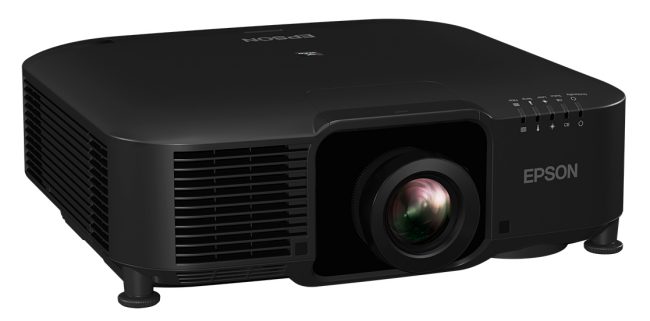 Proiettori Epson 4K per creare schermi di grandi dimensioni, utilizzabili senza PC e impilabili