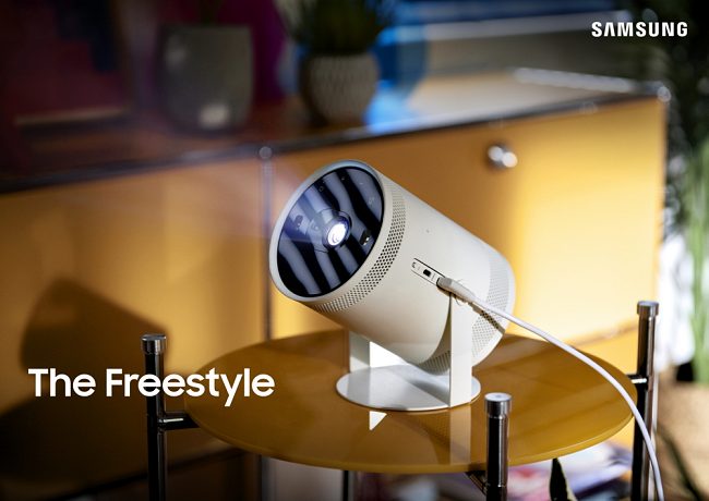Proiettore Samsung The Freestyle: cos'è e come funziona uno dei prodotti più versatili del momento