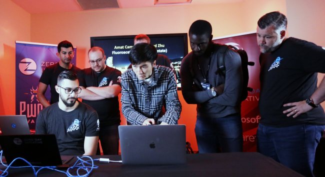 Pwn2Own, superate le difese di Safari, Firefox, Virtualbox e VMware