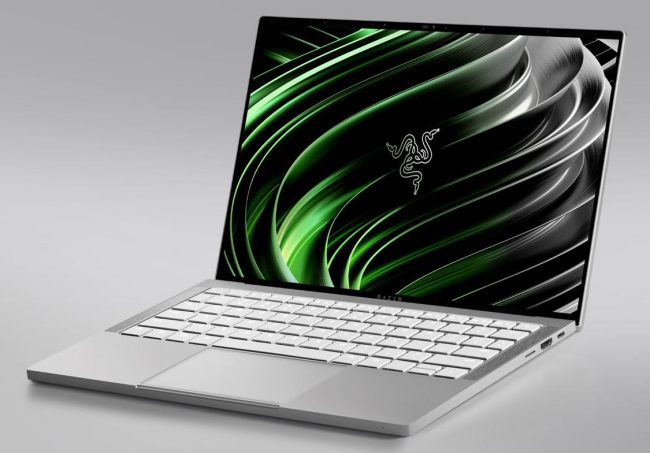 Razer Book 13, un portatile di alto livello per chi vuole essere sempre produttivo