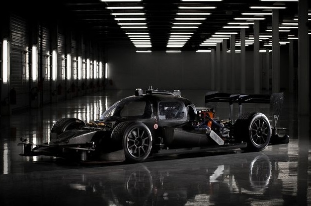 Roborace, auto a guida autonoma si sfidano in pista