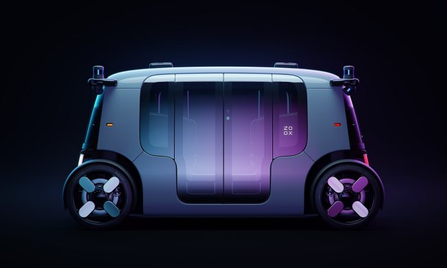 Amazon e Zoox presentano il primo robotaxi elettrico a guida autonoma
