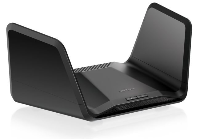 Router WiFi 6E NETGEAR Nighthawk RAXE300: caratteristiche e prezzo