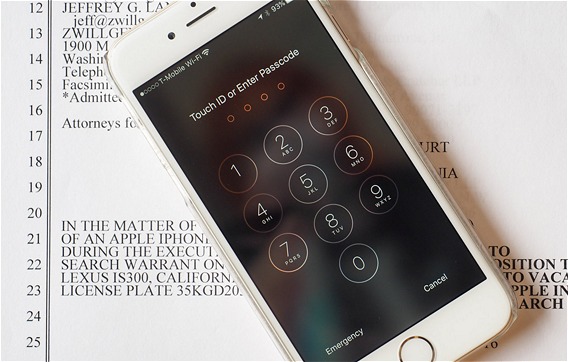 L'FBI dice di essere in grado di sbloccare l'iPhone 5C