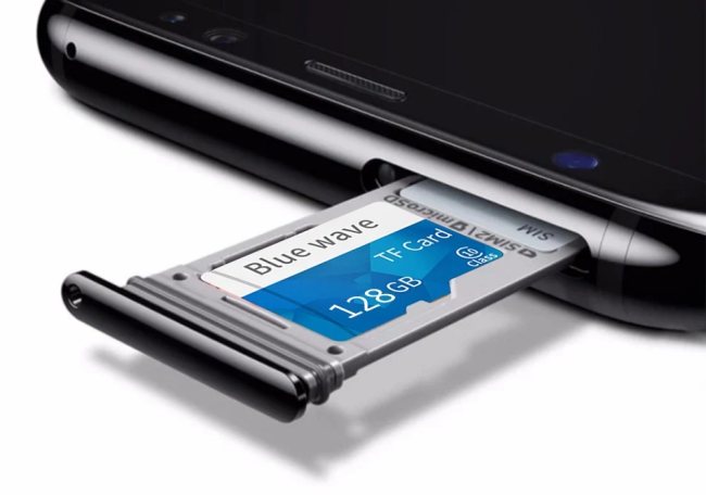 Scheda di memoria TF da 128 GB, in offerta speciale a 20 euro circa